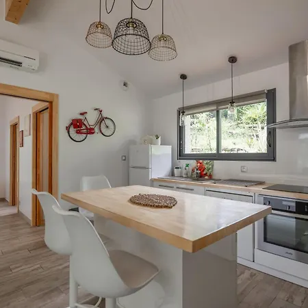 Дом отдыха Pause Nature. Maison Ananda A 14 Kms De Toulouse Avec Parking Privatif