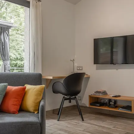 Дом отдыха Pause Nature. Maison Ananda A 14 Kms De Toulouse Avec Parking Privatif Lapeyrouse-Fossat