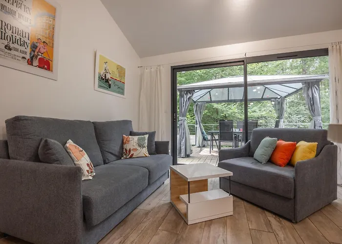 Pause Nature. Maison Ananda à 14 Kms De Toulouse Avec Parking Privatif